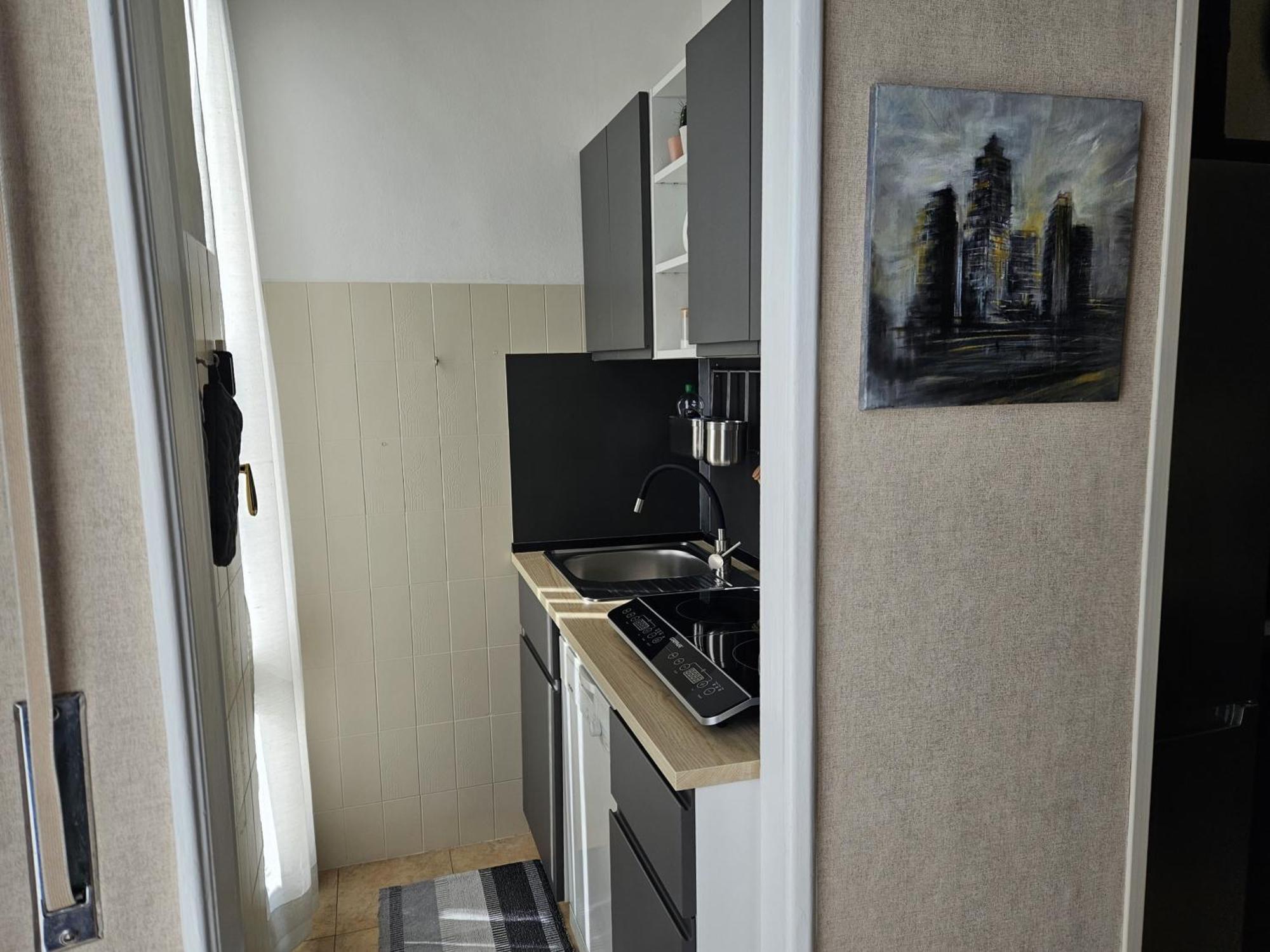 Homegallery - Elegante Appartamento Milanese Exteriör bild